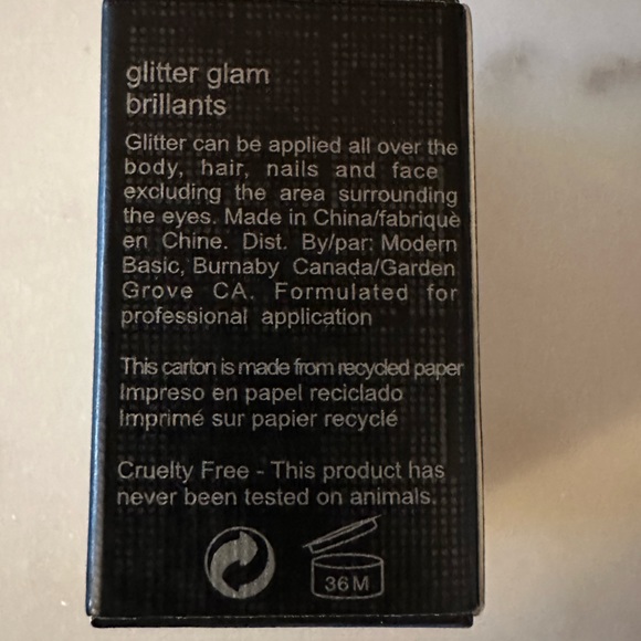 Eyeshadow palette, lipstick and 5 glitter glam (NEW) - Picture 6 of 12